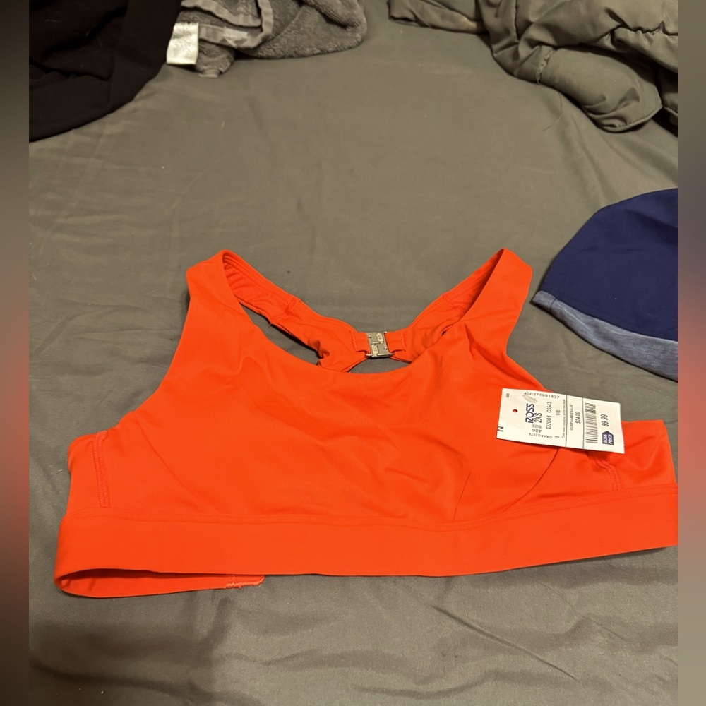Hiking sports bra size small brand new